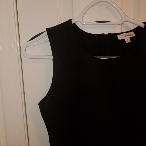 Aritzia Wilfred Black Top - Picture 4 of 12